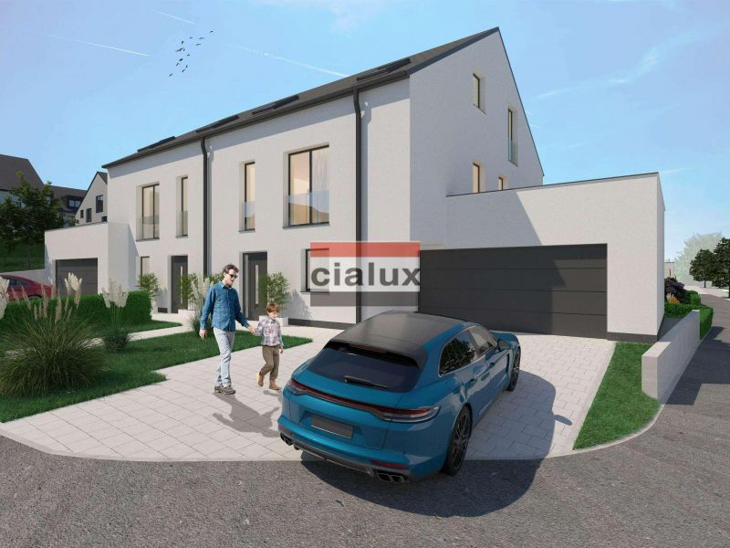Semi-detached house with 3 rooms to sell in Holtz
