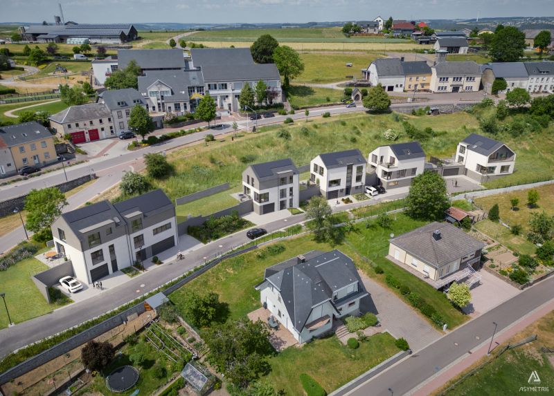 House with 4 rooms to sell in Bourscheid