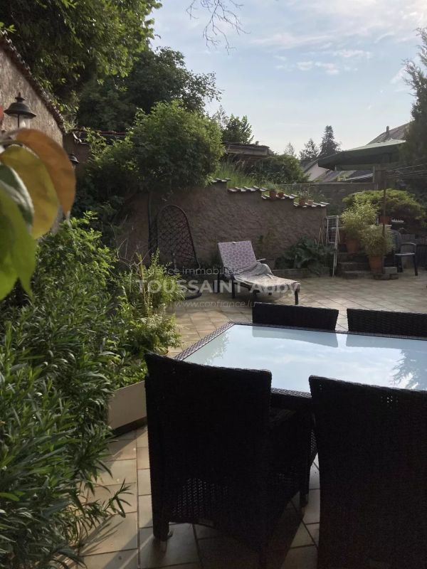 House with 3 rooms to sell in Schoenfels