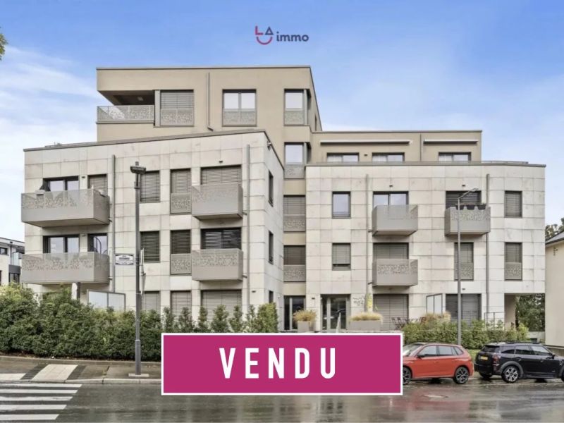 Apartment with 2 rooms to sell in Luxembourg-Cessange