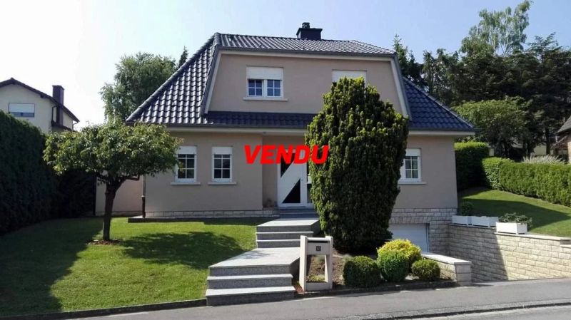 House with 4 rooms to sell in Gonderange