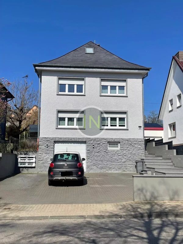 House with 4 rooms to sell in Berchem