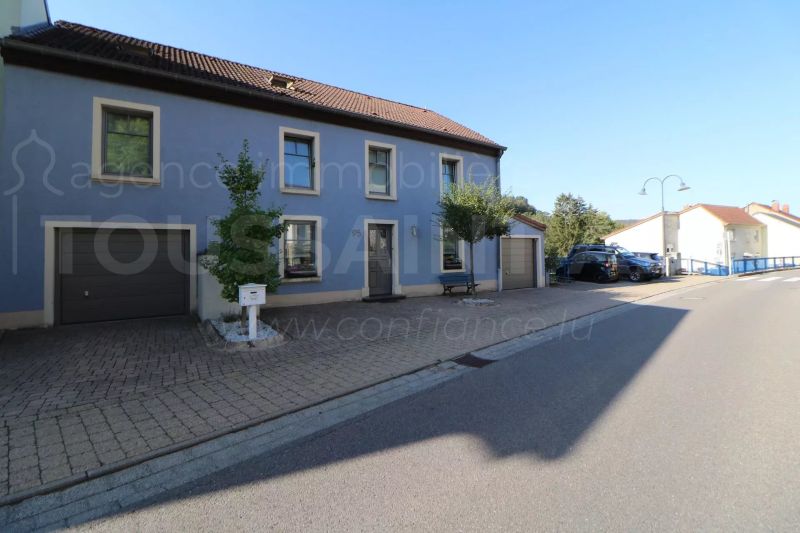 House with 5 rooms to sell in Lintgen