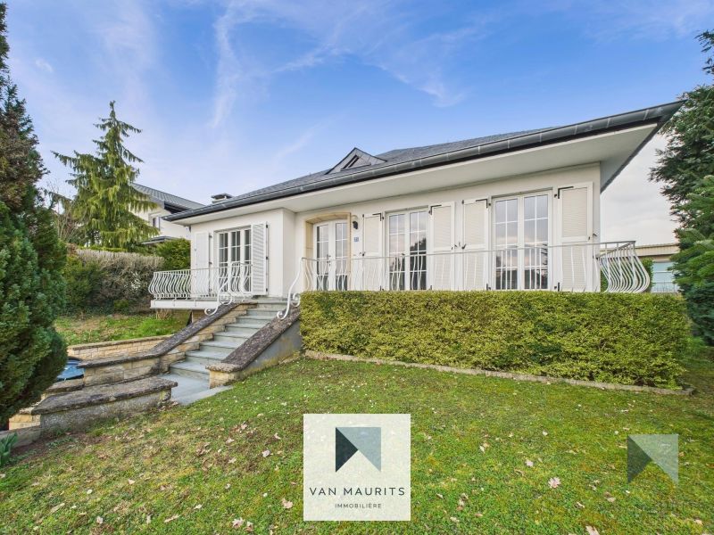 House with 3 rooms to sell in Sandweiler