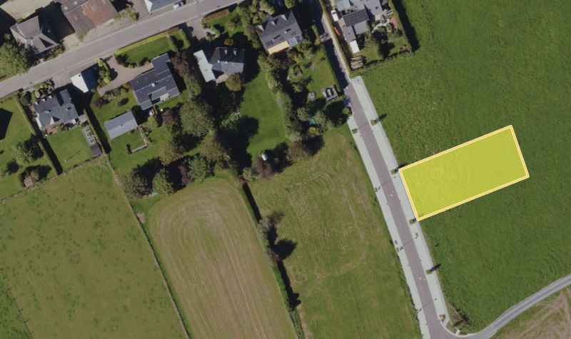 Building land to sell in Baschleiden