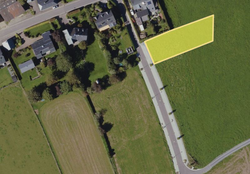 Building land to sell in Baschleiden