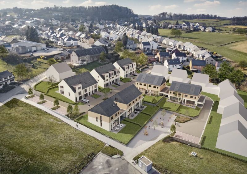 Semi-detached house with 4 rooms to sell in Garnich