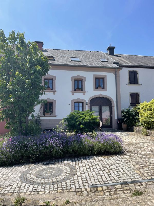 Village house to sell in Dalheim