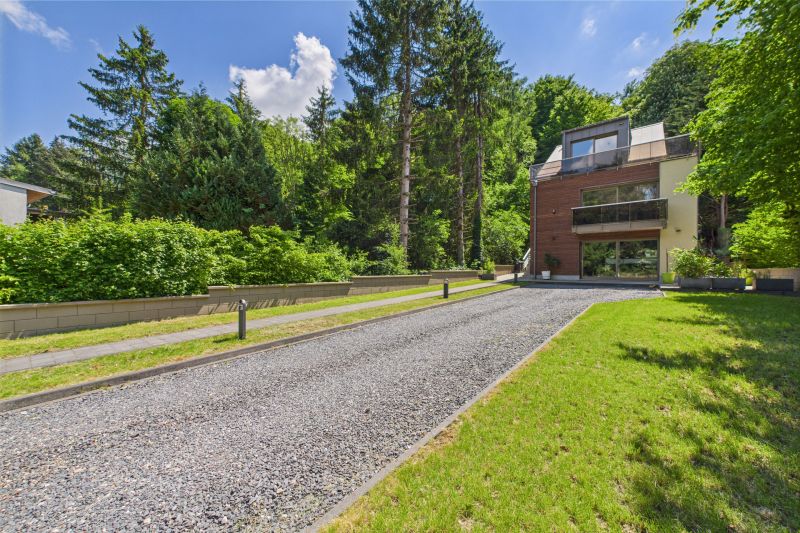 House with 4 rooms to sell in Sandweiler