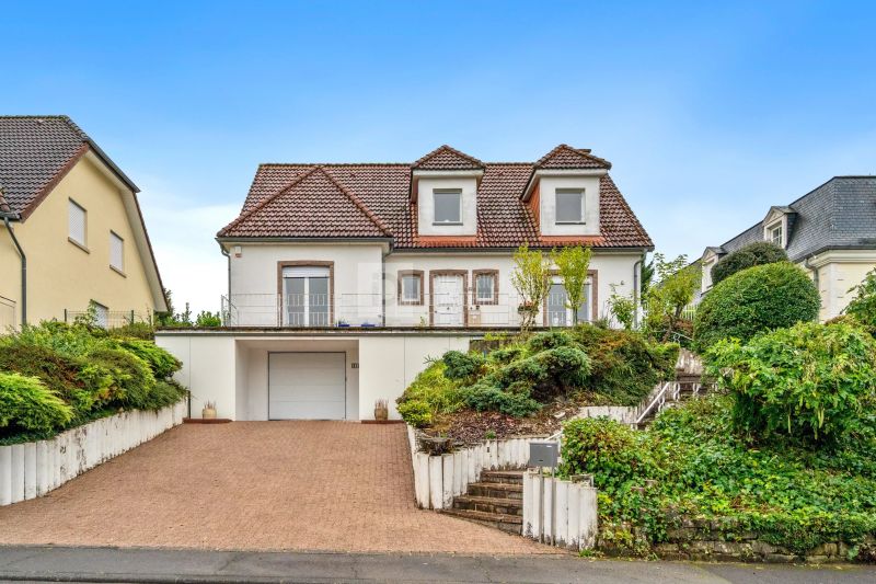 House with 3 rooms to sell in Eischen