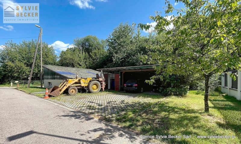 Building land to sell in Bridel