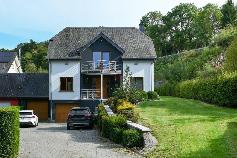 House with 4 rooms to sell in Winseler