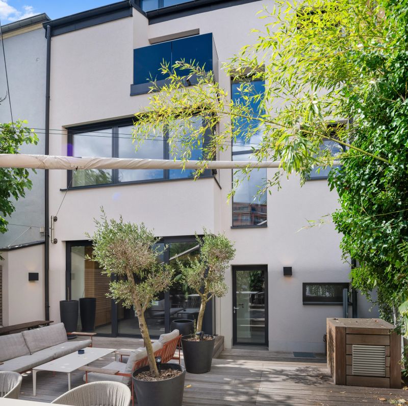 Office to sell in Luxembourg-Ville-Haute