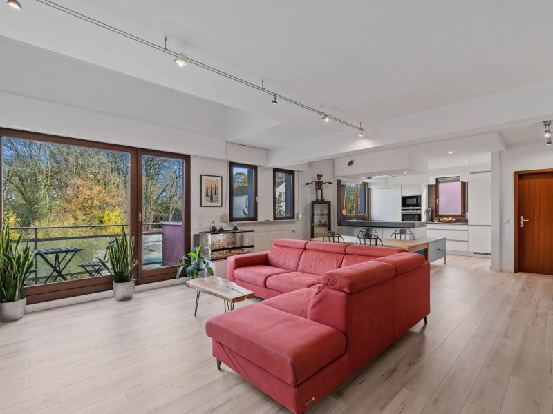 Apartment with 3 rooms to sell in Capellen