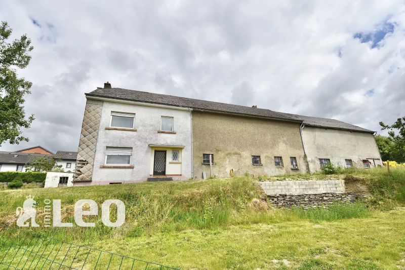 Farmhouse with 3 rooms to sell in Boxhorn