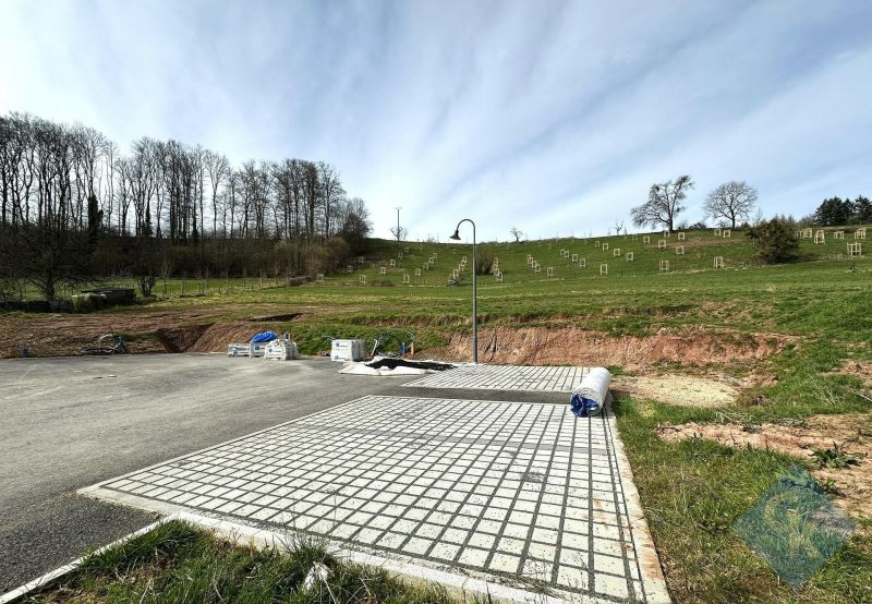 House with 4 rooms to sell in Tandel