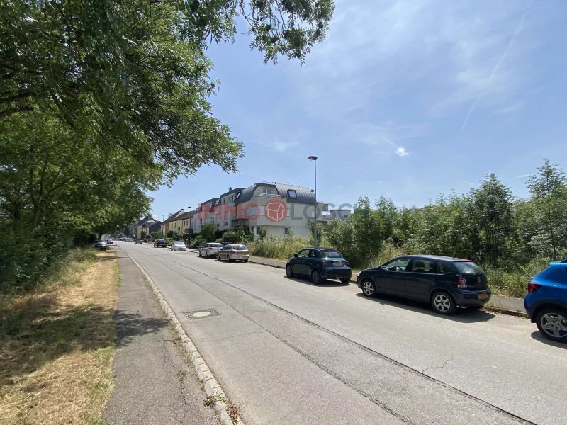 Land to sell in Luxembourg-Cessange