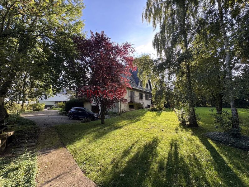 House with 5 rooms to sell in Berchem