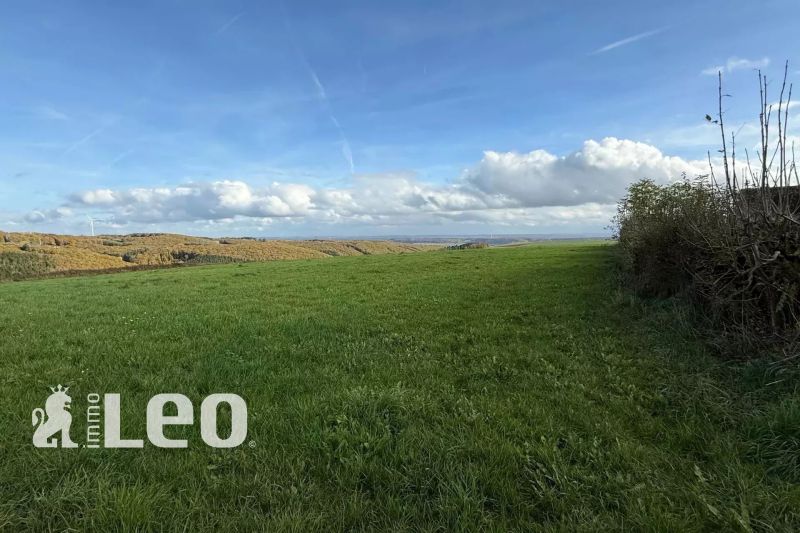 Building land to sell in Merscheid