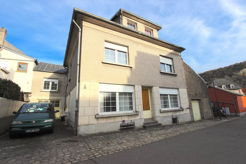 Village house with 7 rooms to sell in Mertert