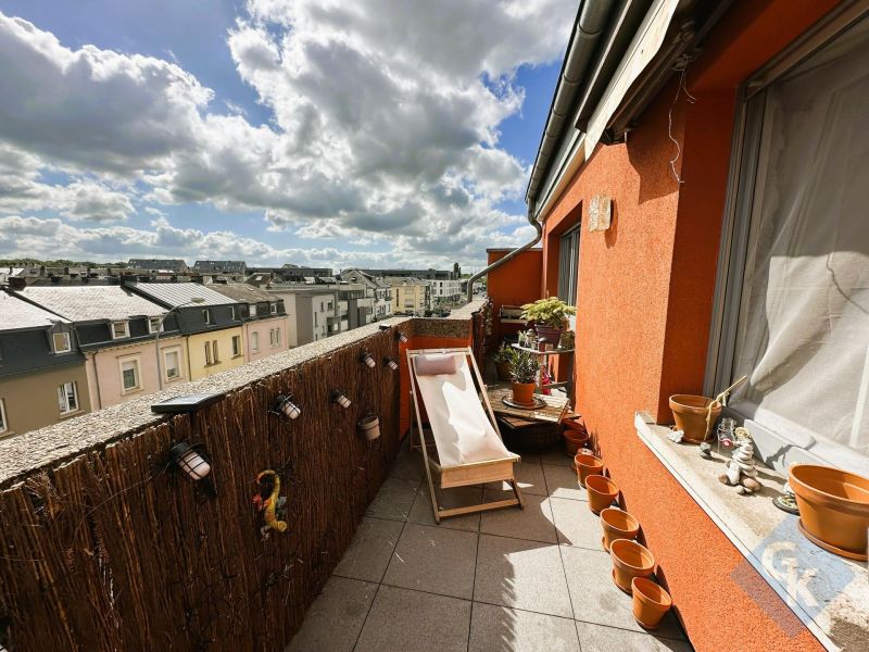 Apartment with 2 rooms to sell in Hesperange-Howald