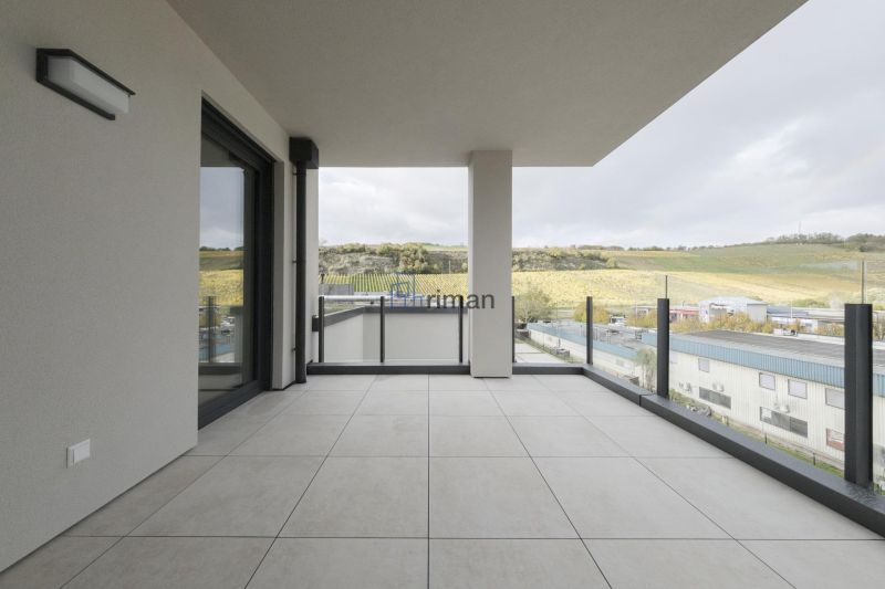 Apartment with 2 rooms to sell in Mertert