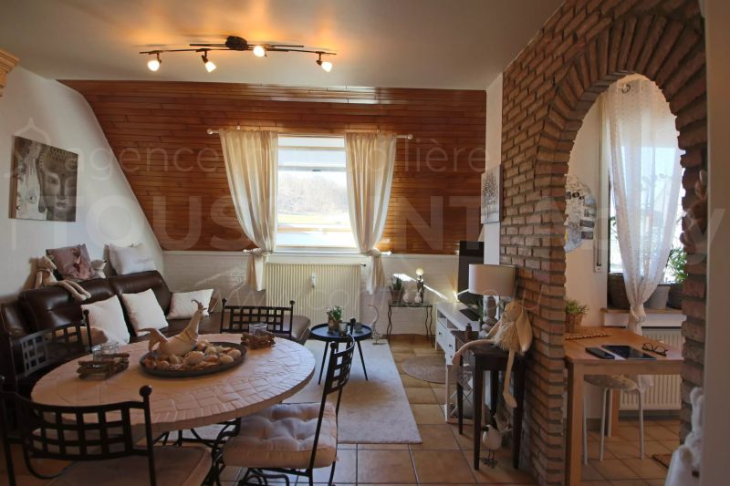 Apartment with 2 rooms to sell in Rollingen