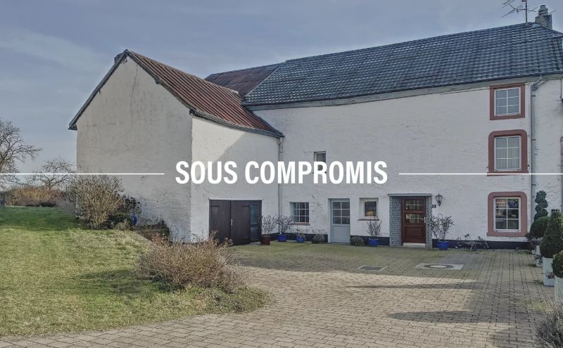 Semi-detached house with 3 rooms to sell in Asselborn