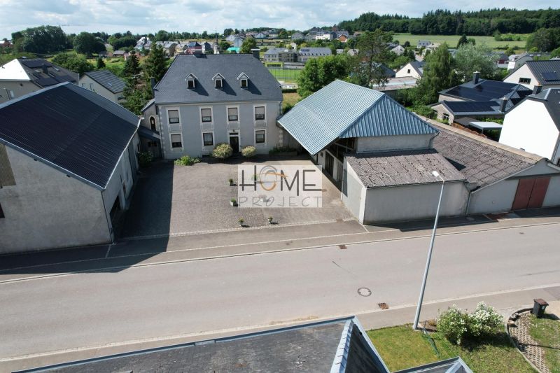 Farmhouse with 4 rooms to sell in Rambrouch