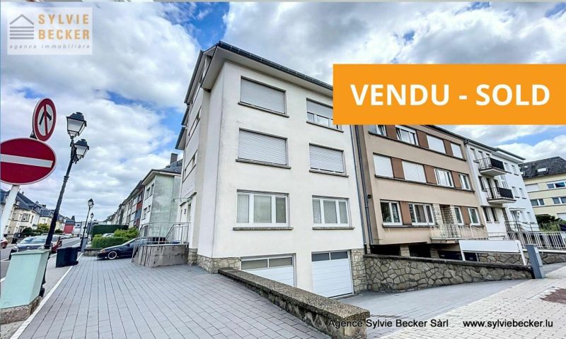 Apartment with 2 rooms to sell in Howald