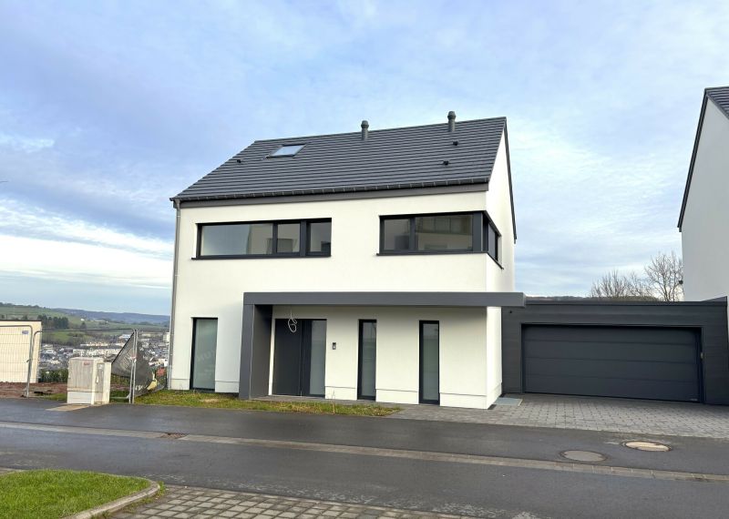 House with 4 rooms to sell in Ettelbruck