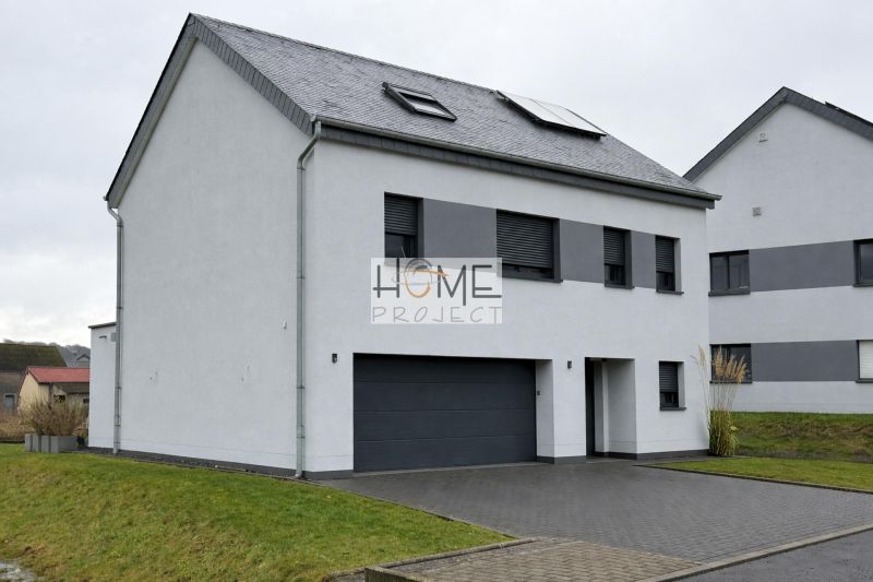 Detached house with 4 rooms to sell in Vichten