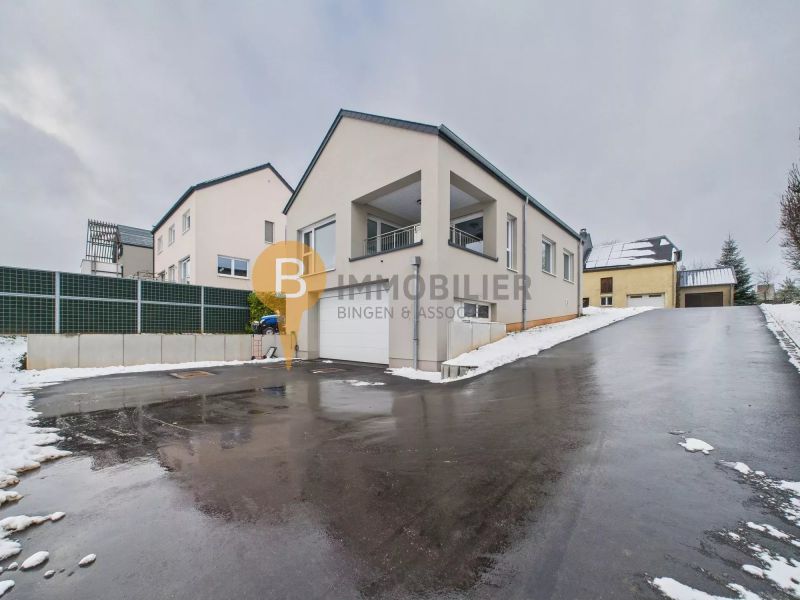 House with 2 rooms to sell in Wahl