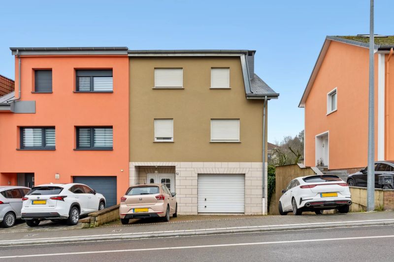 Apartment with 2 rooms to sell in Soleuvre