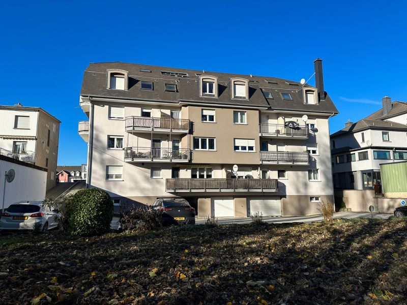 Apartment with 2 rooms to sell in Sanem