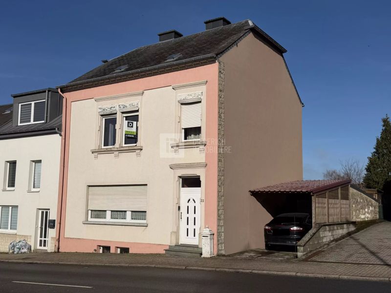Semi-detached house with 3 rooms to sell in Steinfort