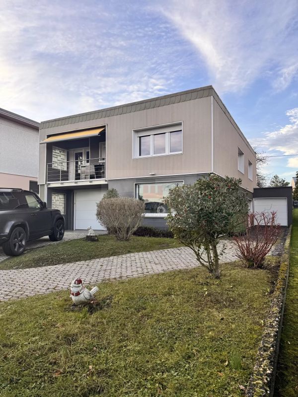 Bungalow with 4 rooms to sell in Soleuvre