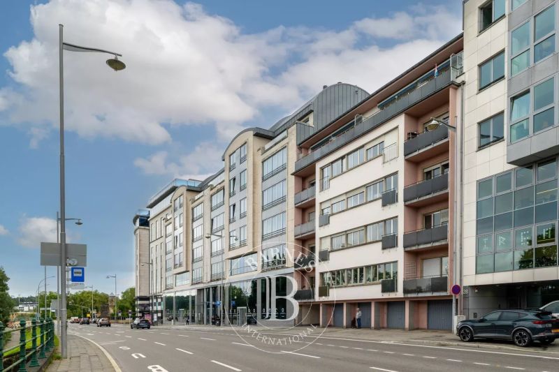 Apartment with 4 rooms to sell in Luxembourg-Gare