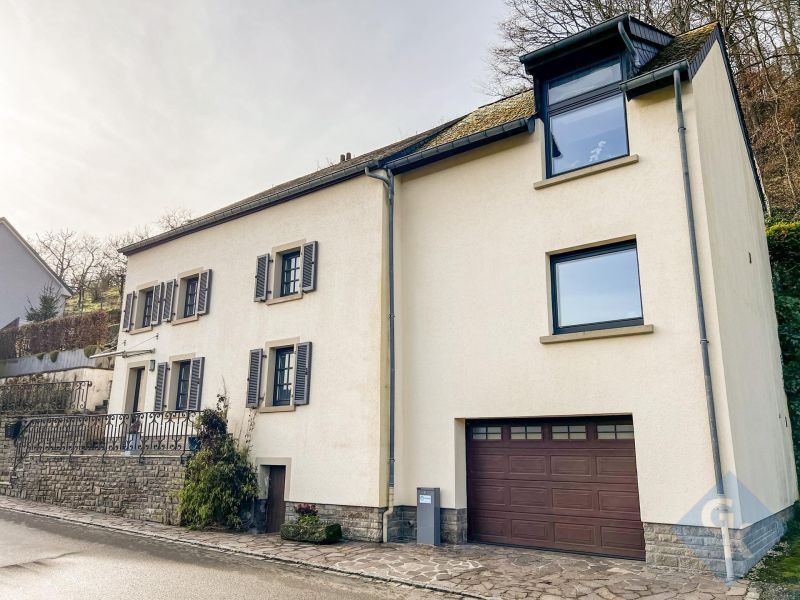 House with 3 rooms to sell in Bivels