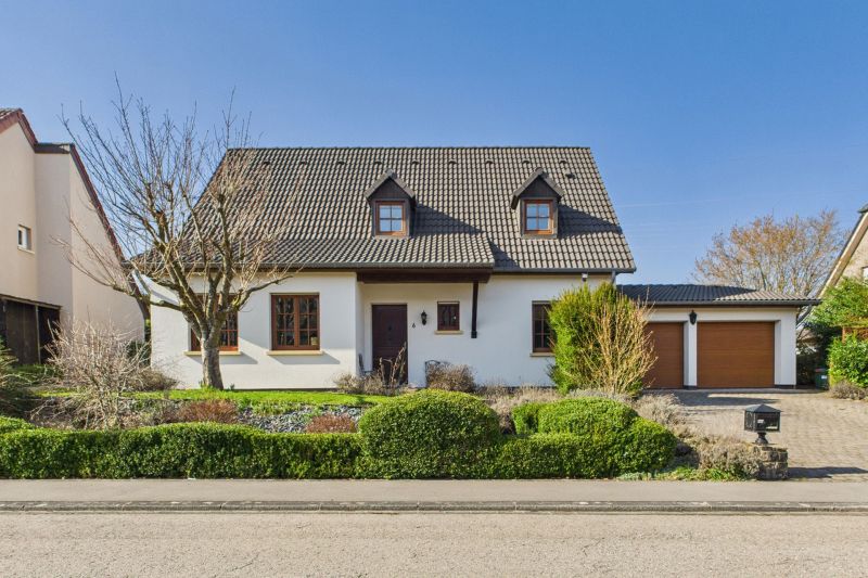 House with 3 rooms to sell in Imbringen