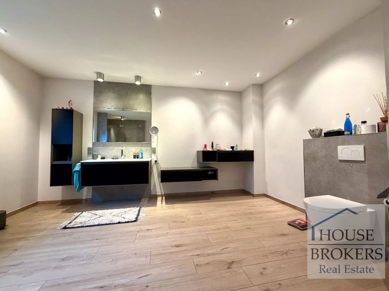 House with 3 rooms to sell in Larochette